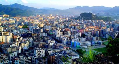 云浮市委召開座談會(huì)征求“十三五”規(guī)劃意見(jiàn)